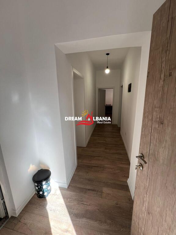 Jepet me qera ambient zyre 2+1 ne Myslym Shyri prane Ish Adidasit (ID 4261914)