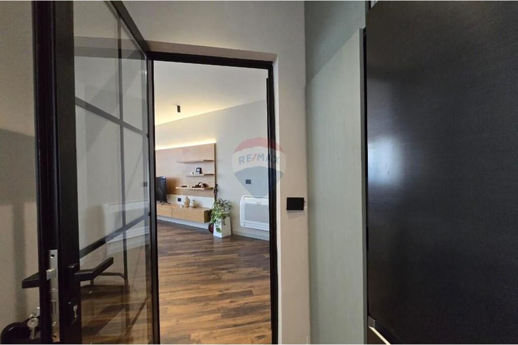 Apartment 2+1+2 for sale in Delijorgji Complex, at Sinani buildings