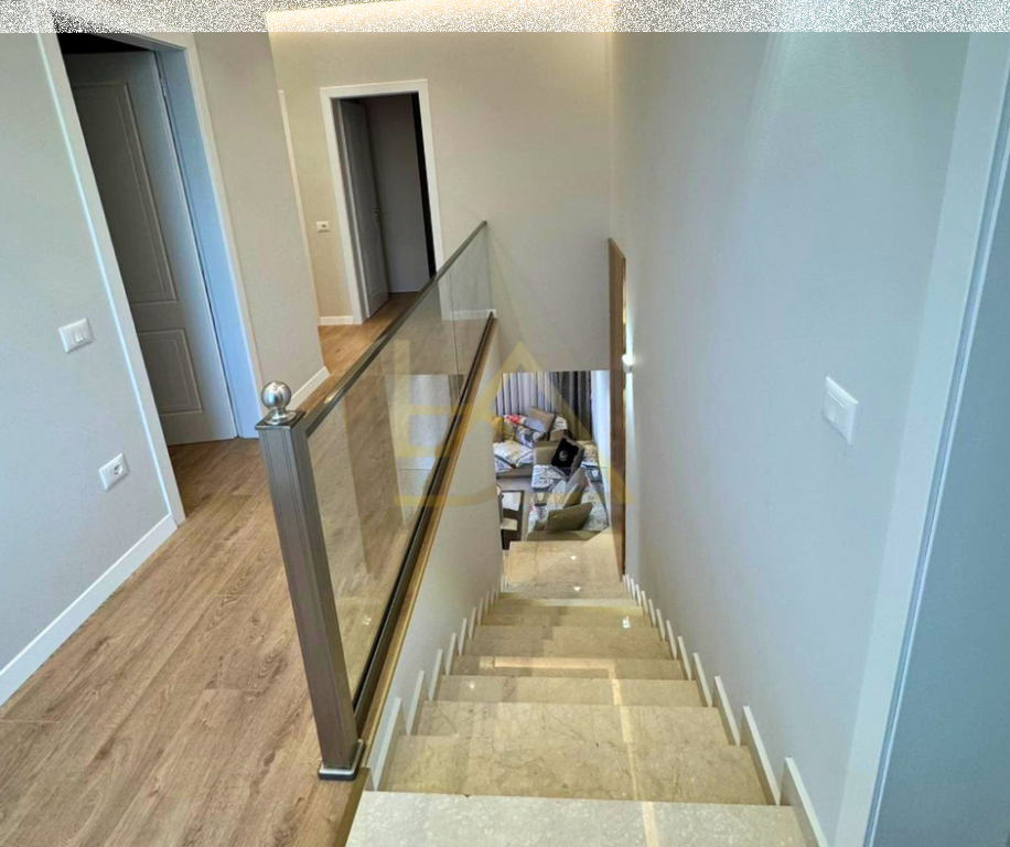 Shitet Vilë – Gjiri i Lalzit, Durrës