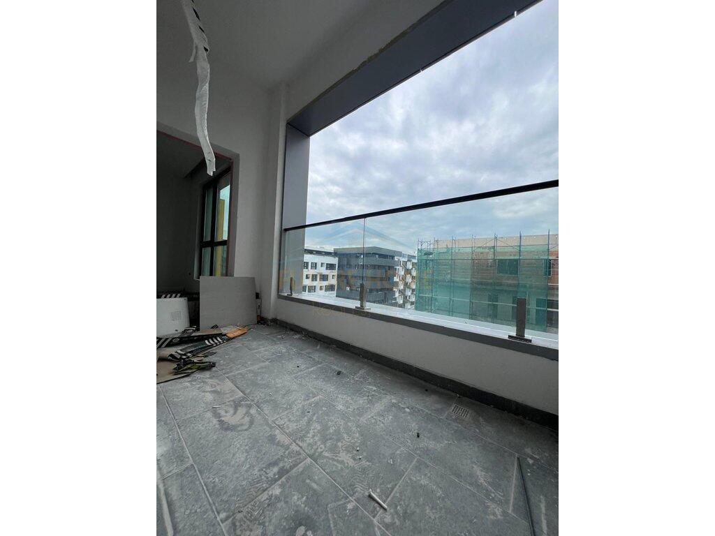 Shitet, Apartament 1+1, Square 21, Rruga e Kavajes, Tiranë