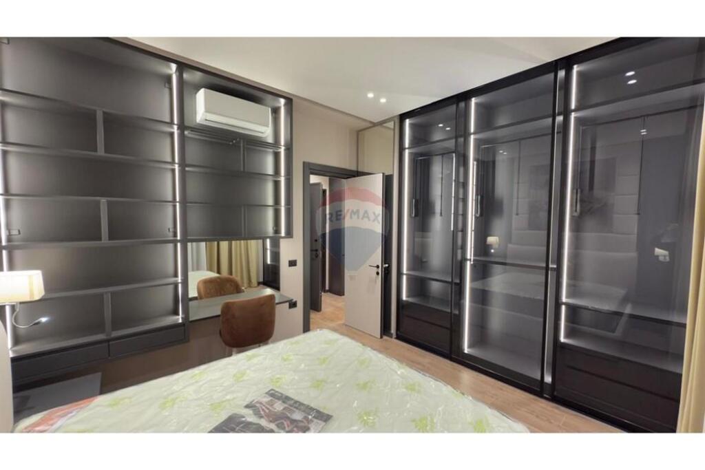 Apartament - Për Qira - Kompleksi Delijorgji + poste parkimi
