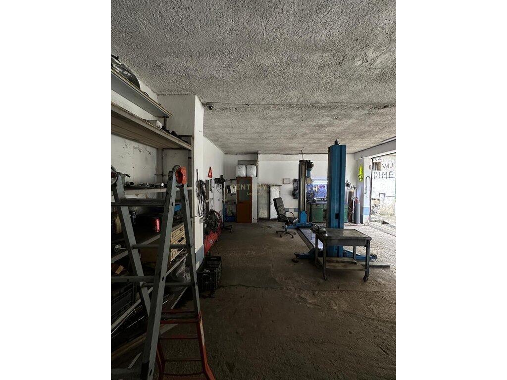 Jepet me qira servis në zonën e Freskut – 800 € / muaj