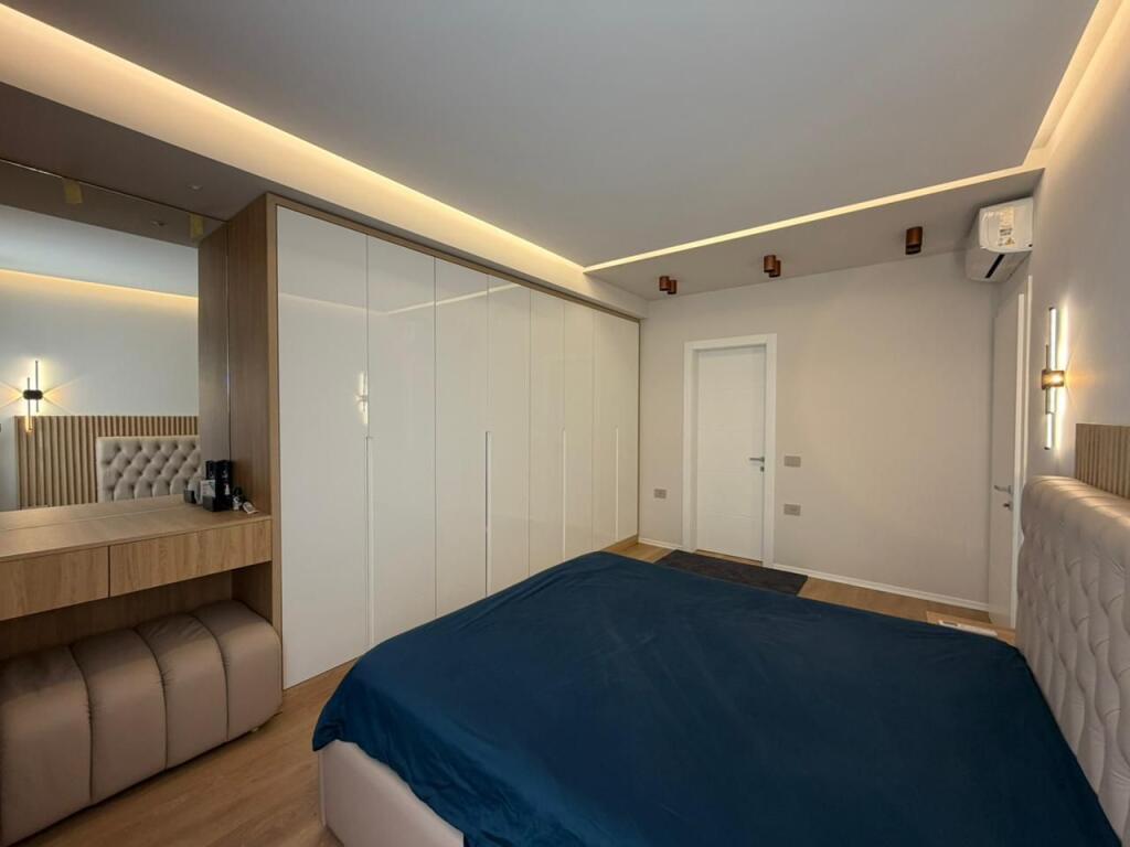Jepet me qira apartament 2+1+2 – Liqeni i Thatë, Tiranë