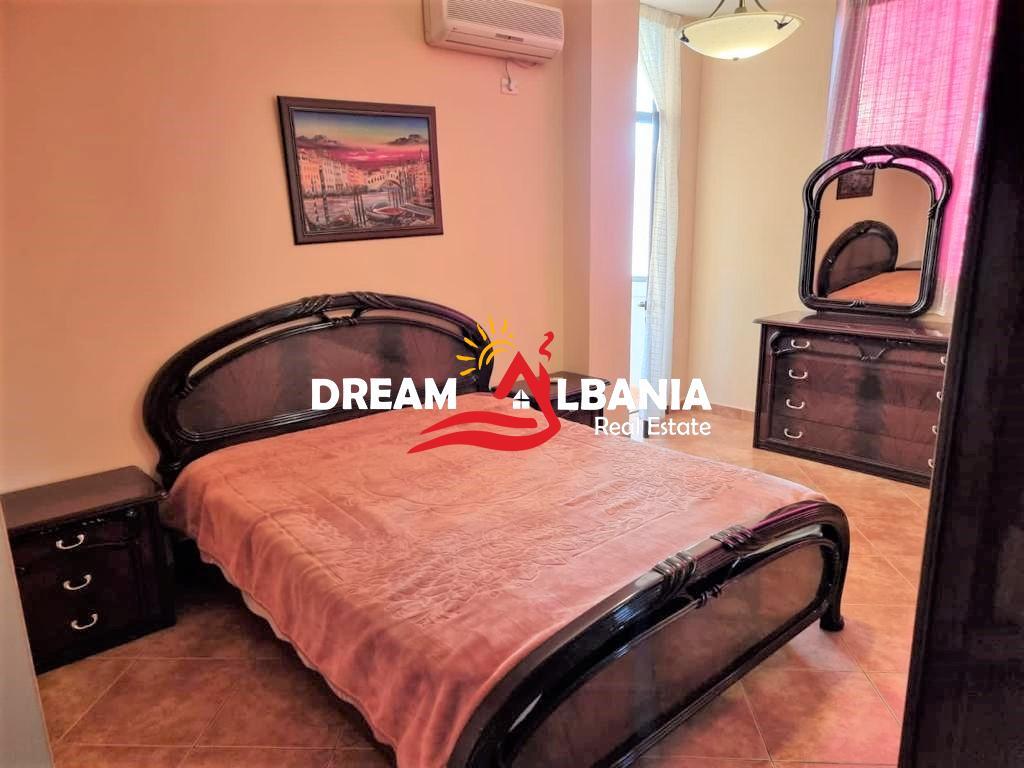 Apartament 2+1 me qera ne bulevardin Zogu I prane Shkencave te Natyres ne Tirane (ID 42214322)