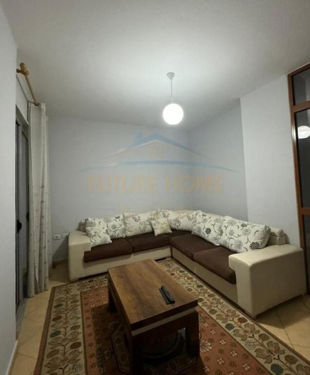 Qera, Apartament 1+1, Fresk, Tiranë.