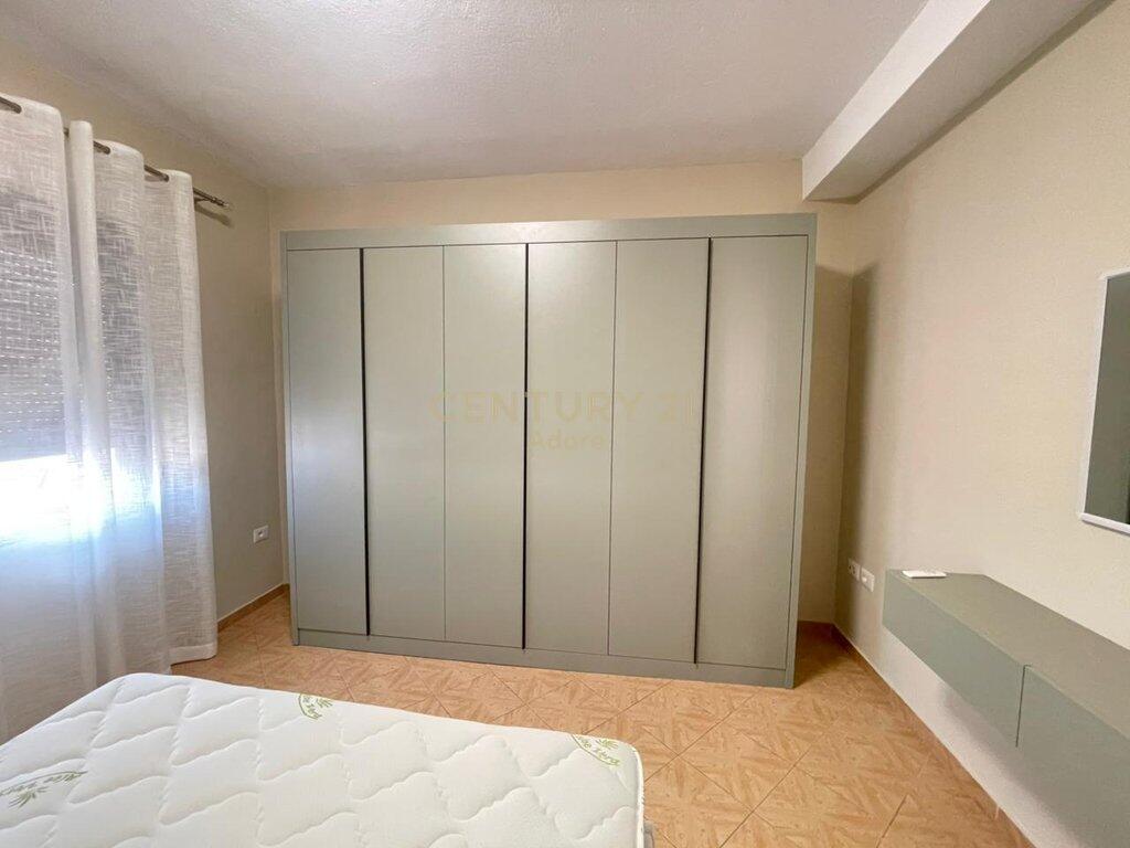 Apartament 1+1 për Qira – Rruga Haxhi Hysen Dalliu, pranë Bulevardit Zogu i Parë 550 € /Muaj