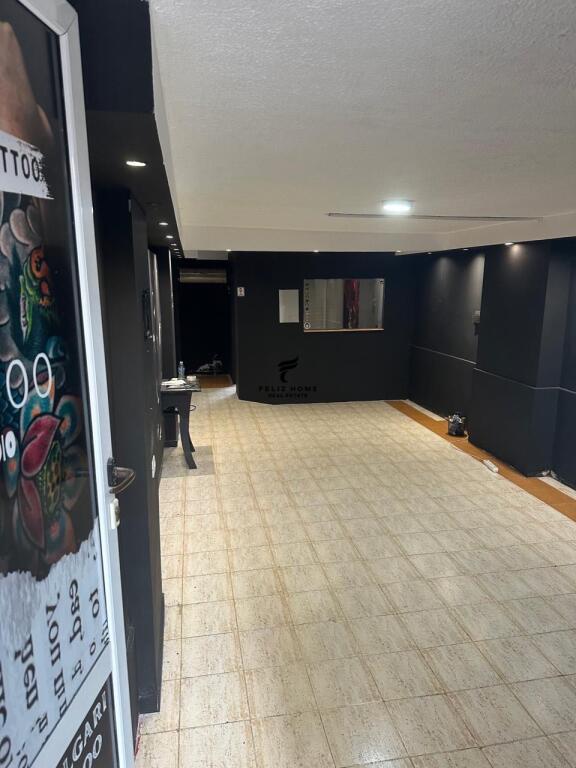 DYQAN ME QERA 52 M2 KOMUNA E PARISIT 350 EURO