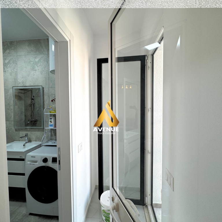 JEPET ME QIRA APARTAMENT 1+1  BULEVARDI MIGJENI ASTIR TIRANE   