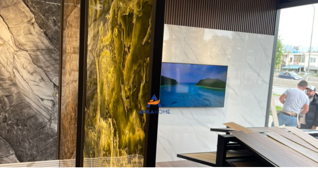 LOCALE COMMERCIALE IN AFFITTO 70M2 "ASTIR" 1.000 EURO