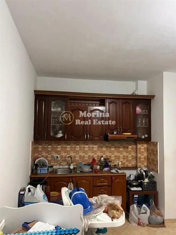 Qera, Apartament , 2+1 ,Qytet Studenti, Rruga Tre Vellezerit Kondi , 350 euro / muaj