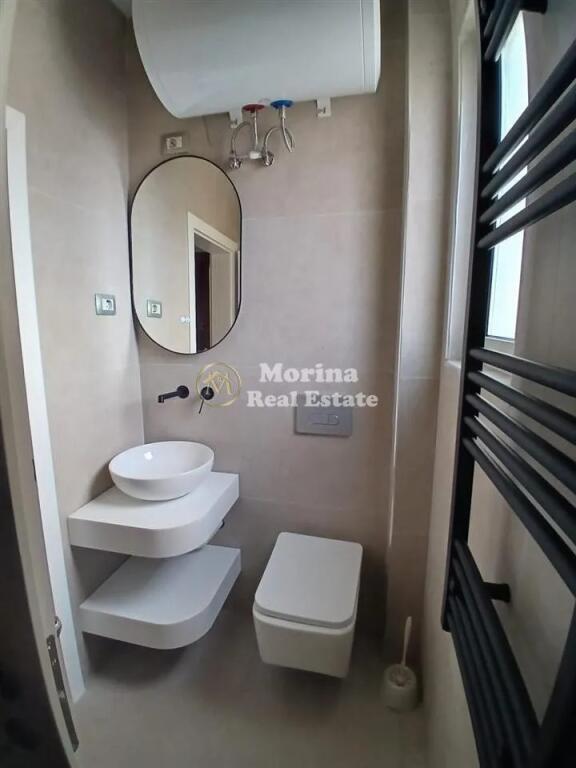 Qera, Apartament , 1+1 , Ish Stacioni Trenit, 550 euro / muaj