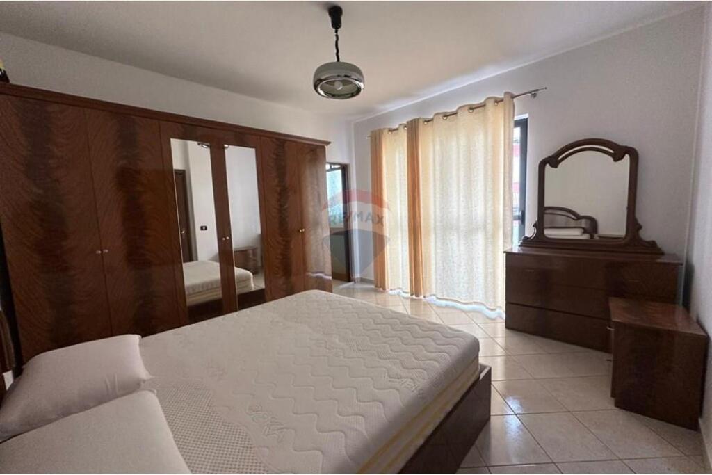 Jepet me qira aparatament 2+1+2 ne Astir