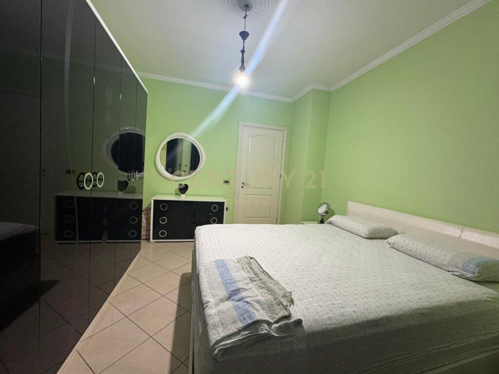 YZBERISHT, APARTAMENT 2+1+2 PER QIRA