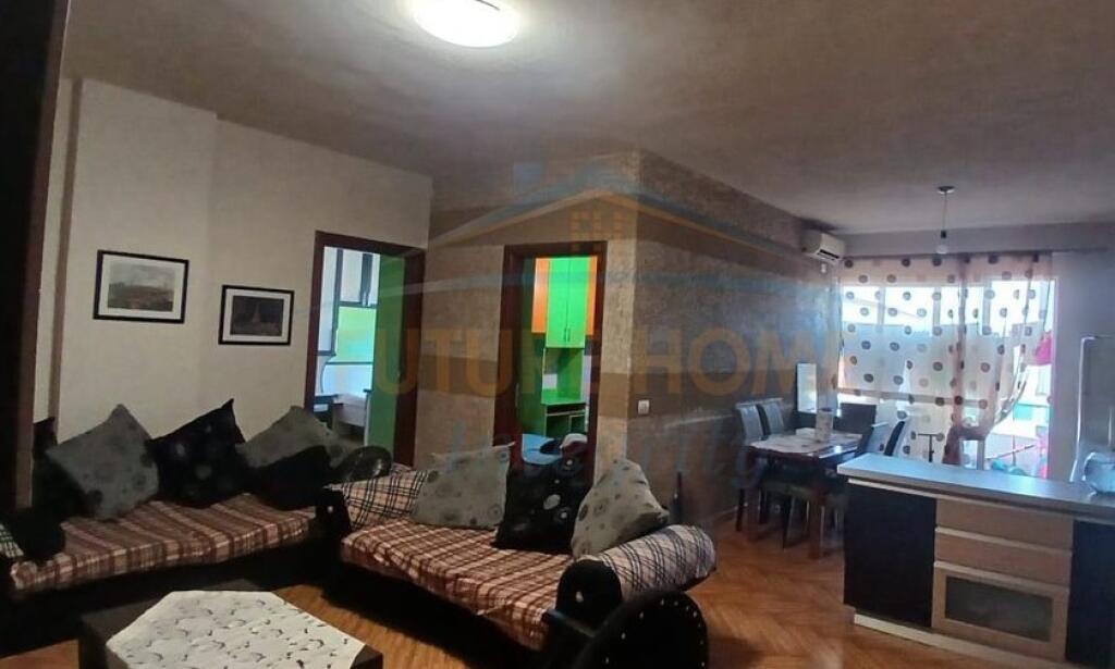 Qera, Apartament 2+1, Fresku, Tiranë.