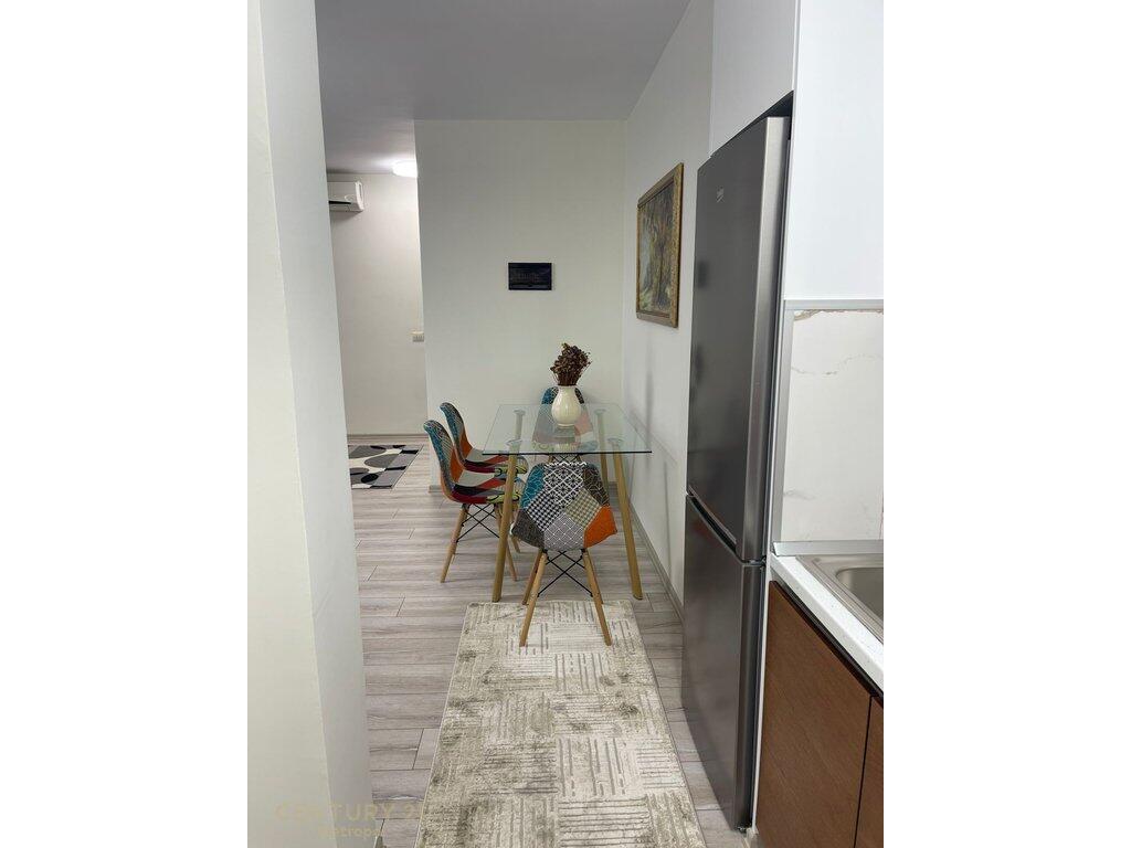 We rent a 1+1 apartment on Kosovareve Street !