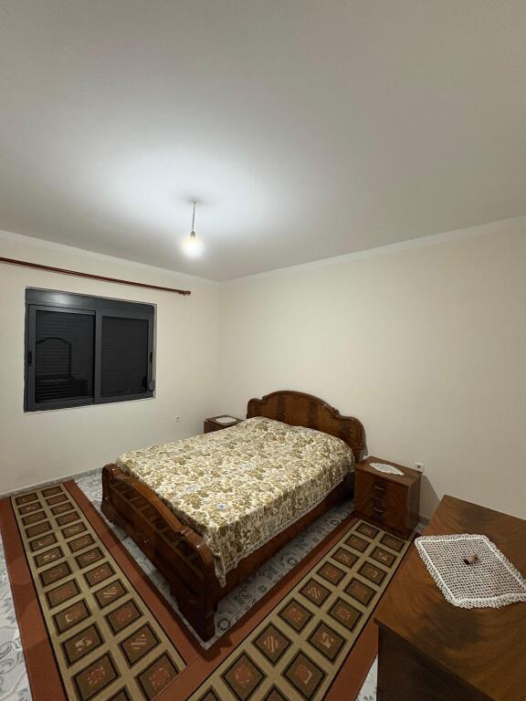 Jepet me qira shtepi Private te cezma e ferres