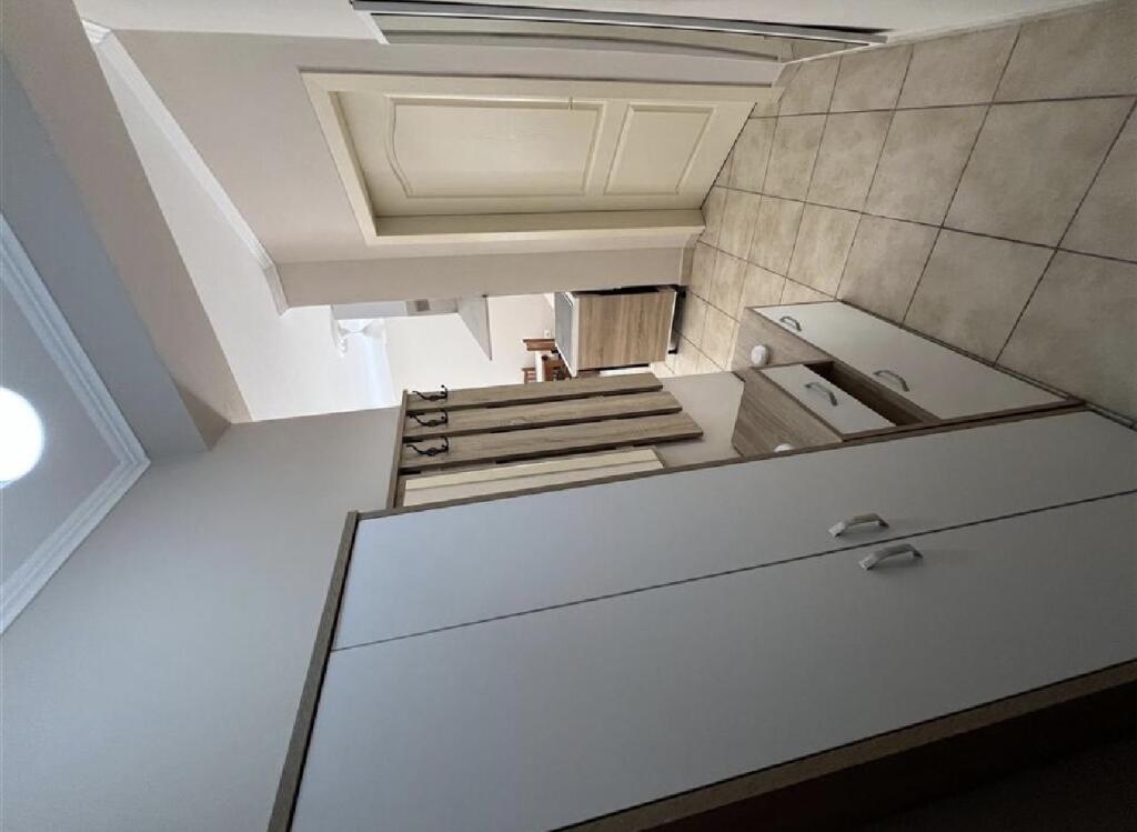 Appartamento 1+1+blocco Astir 380€