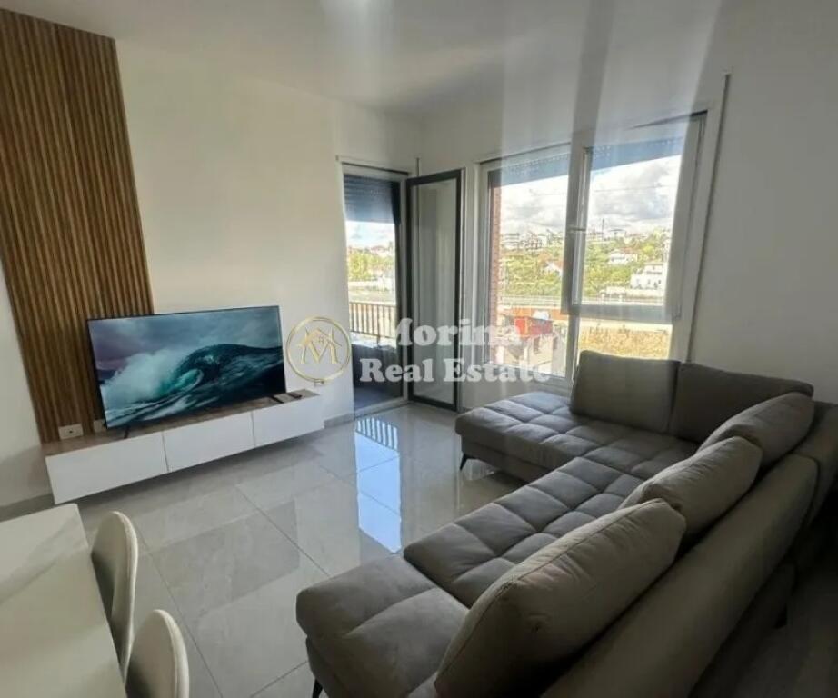 Qera, Apartament 2+1+2+Parkim,Paskuqan, 600 euro/muaj
