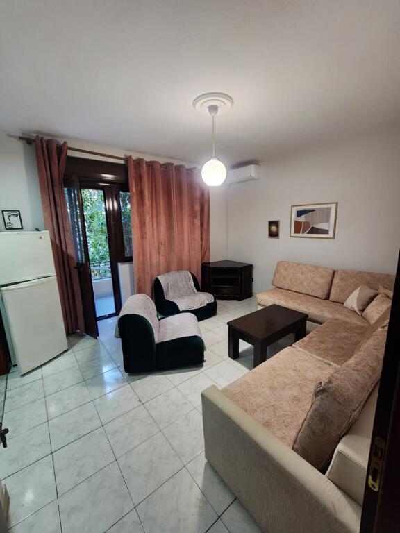 JEPET ME QERA APARTAMENT 1+1 NE ILIRIA DURRES
