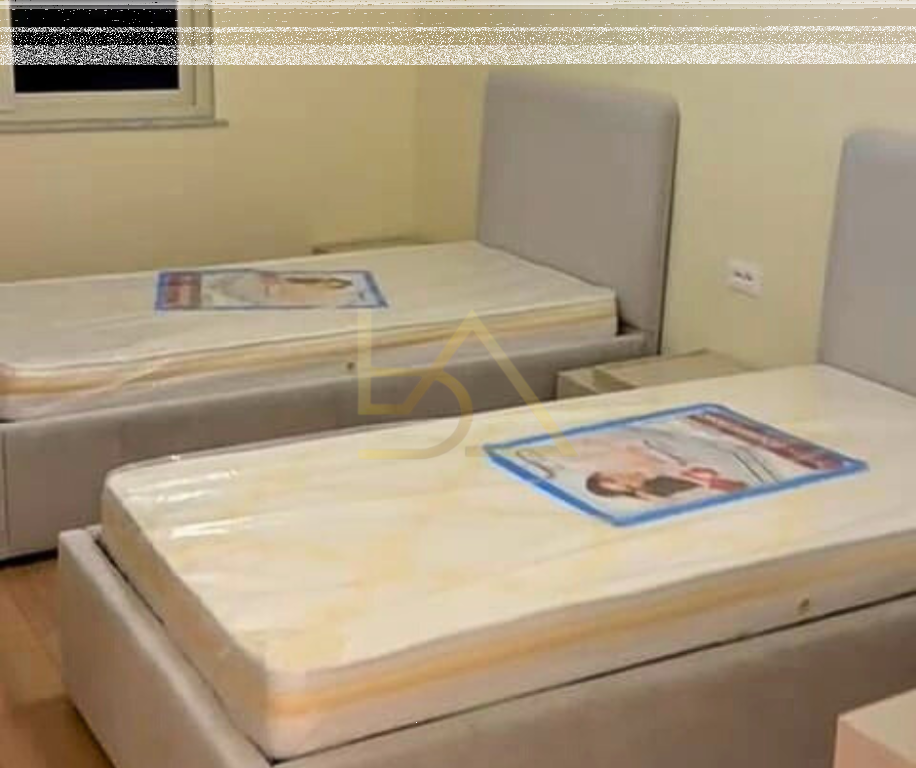 Shitet apartament në Durrës - Plazhi Iliria