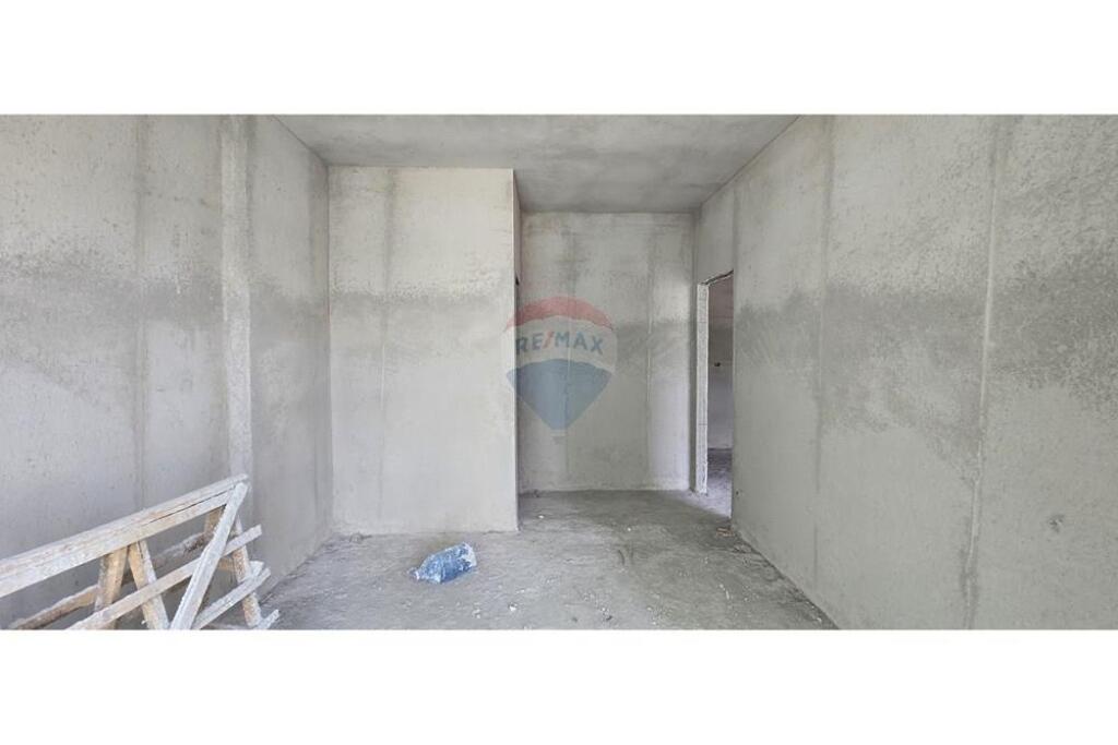 APPARTAMENTO IN VENDITA (2+1) Splendor Residence PORCELAN !