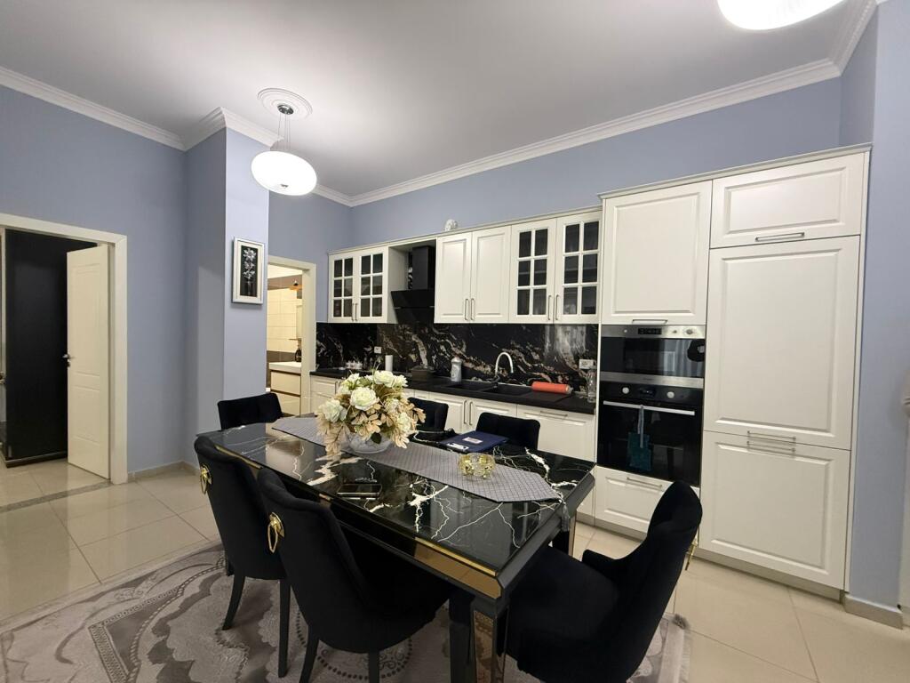 Affittasi Appartamento 2+1 Unaza E Re, Villa L