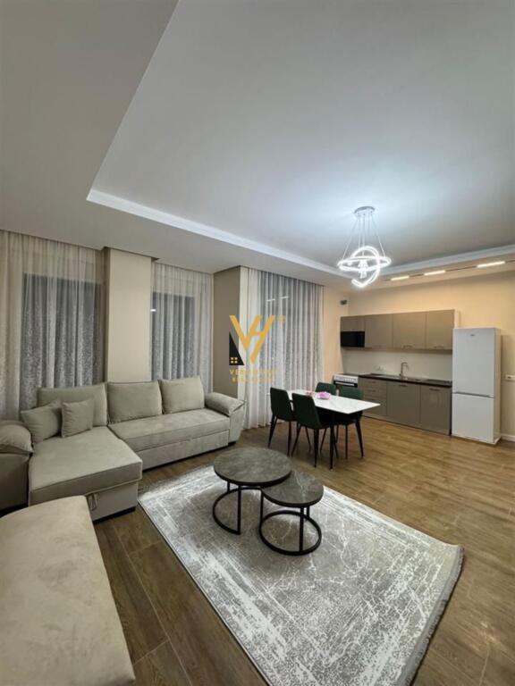 JEPET APARTAMENT 2+1 ME QERA TE ISH SHESHI SHQIPONJA 700 EURO