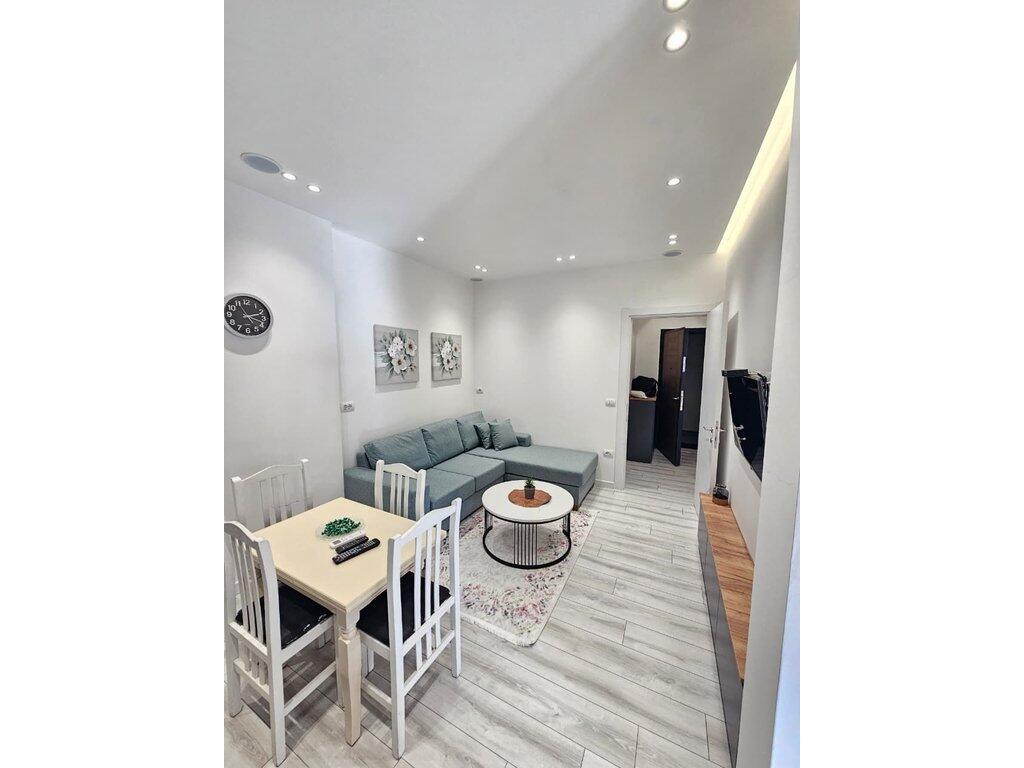 Apartament 1+1 Me Qira në Shkozë,Relux Residence, Tiranë. 450 € /Muaj