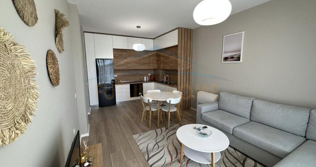 Qera, Apartament 1+1, Grand Gallery, Yzberisht, Tiranë