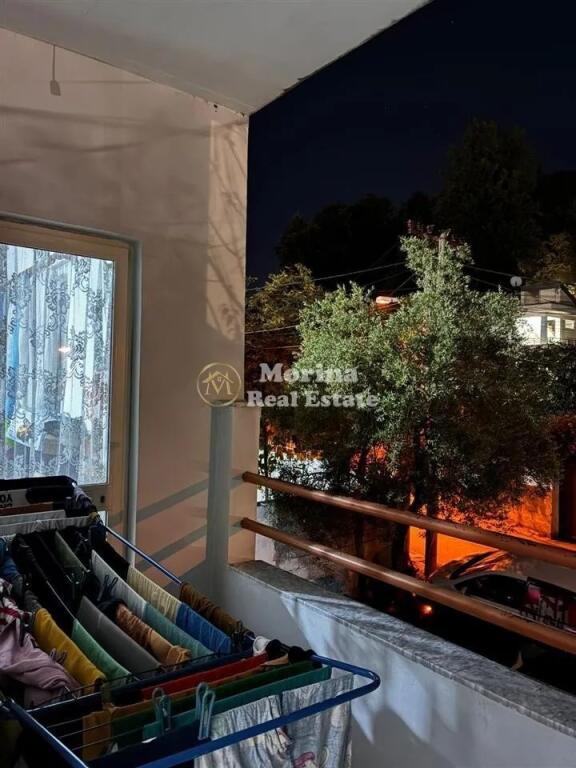 Qera, Apartament , 2+1 ,Qytet Studenti, Rruga Tre Vellezerit Kondi , 350 euro / muaj