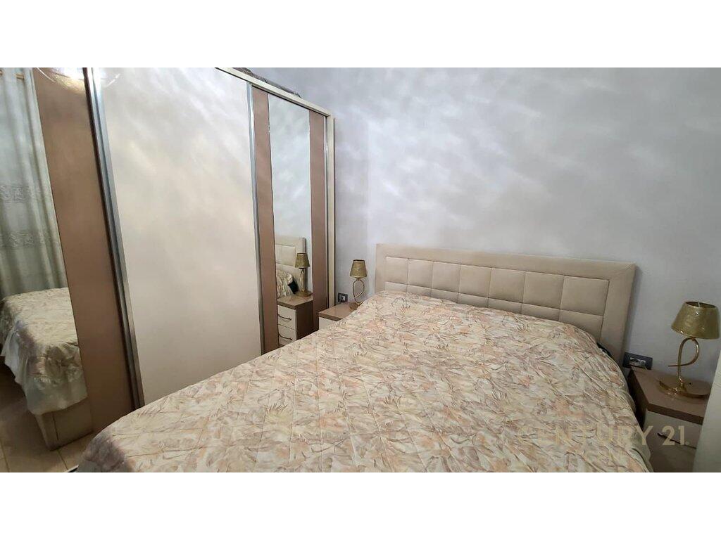 Appartamento 2+1 in Affitto in Via Barrikadave, Tirana - 900€ | 78 m² 900 € /Mese