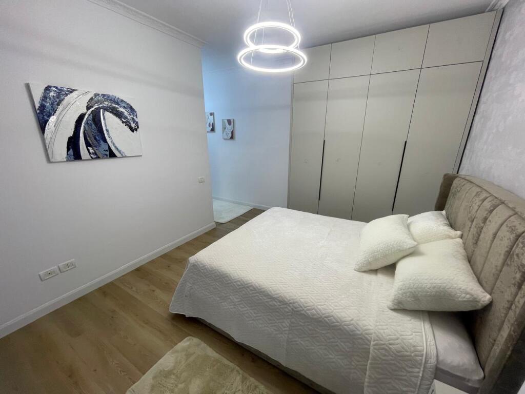 Apartament 2+1+2 per shitje ne Astir