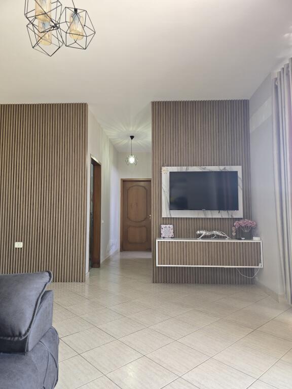 APARTAMENT ME PAMJE NGA DETI 2+1+2 ME QERA SHKEMBI KAVAJES