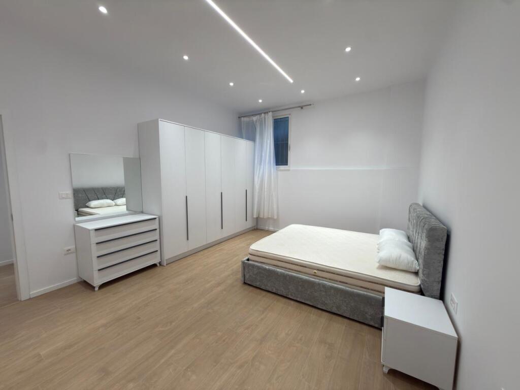Apartament 1+1 per qira tek Kodra e Diellit.