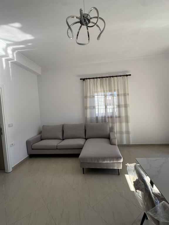 Private house 2+1 for rent at the end of Bulevardi i Ri