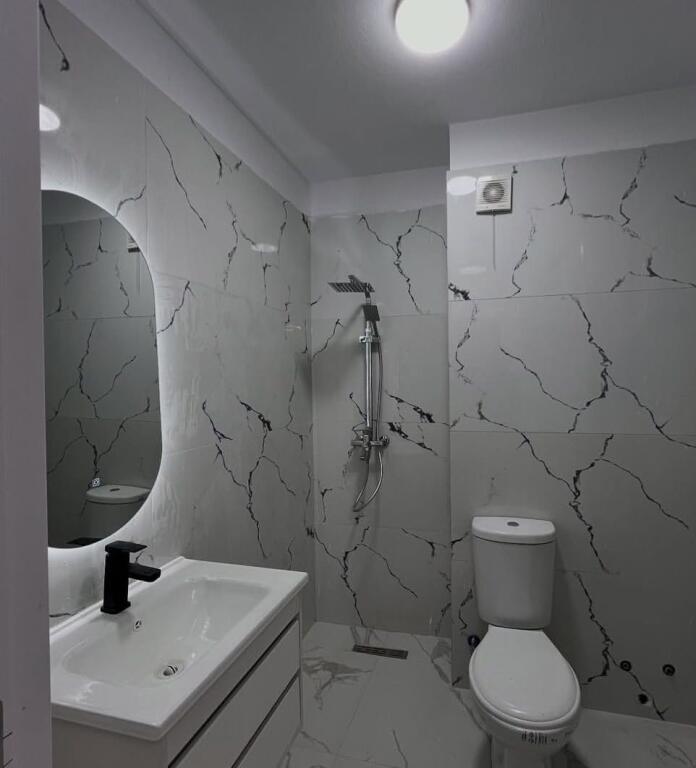 In vendita: Appartamento 1+1 Yzberisht