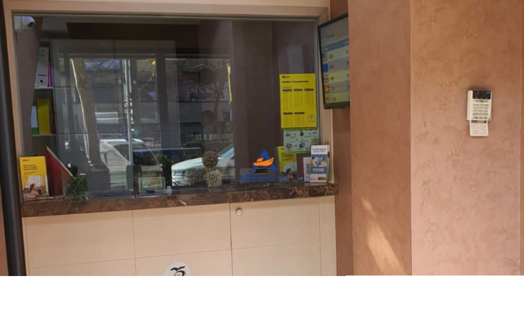 ATTIVITÀ EXCHANGE IN VENDITA 20M2 "RRUGA E KAVAJËS" 15.000 EURO