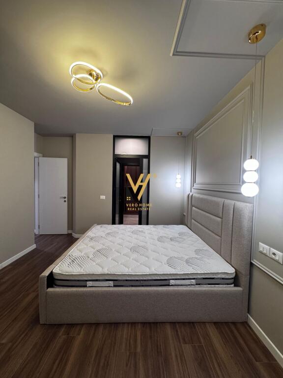 VENDESI APPARTAMENTO 2+1+2 ALLA KOMUNA E PARISIT 285.000 EURO