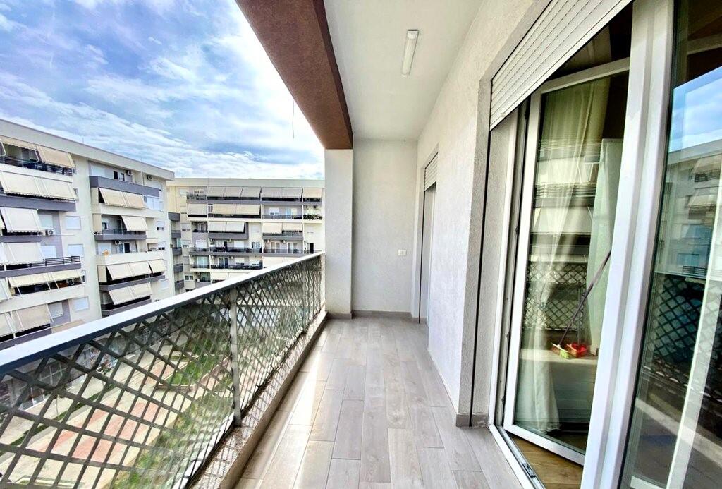 APARTMENT 2+1+2+PARKING SPACE FOR RENT AT THE PARIS MUNICIPALITY