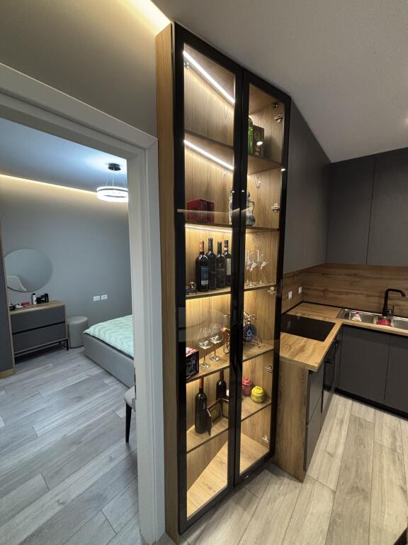 For rent 1+1+parking space at Univers City