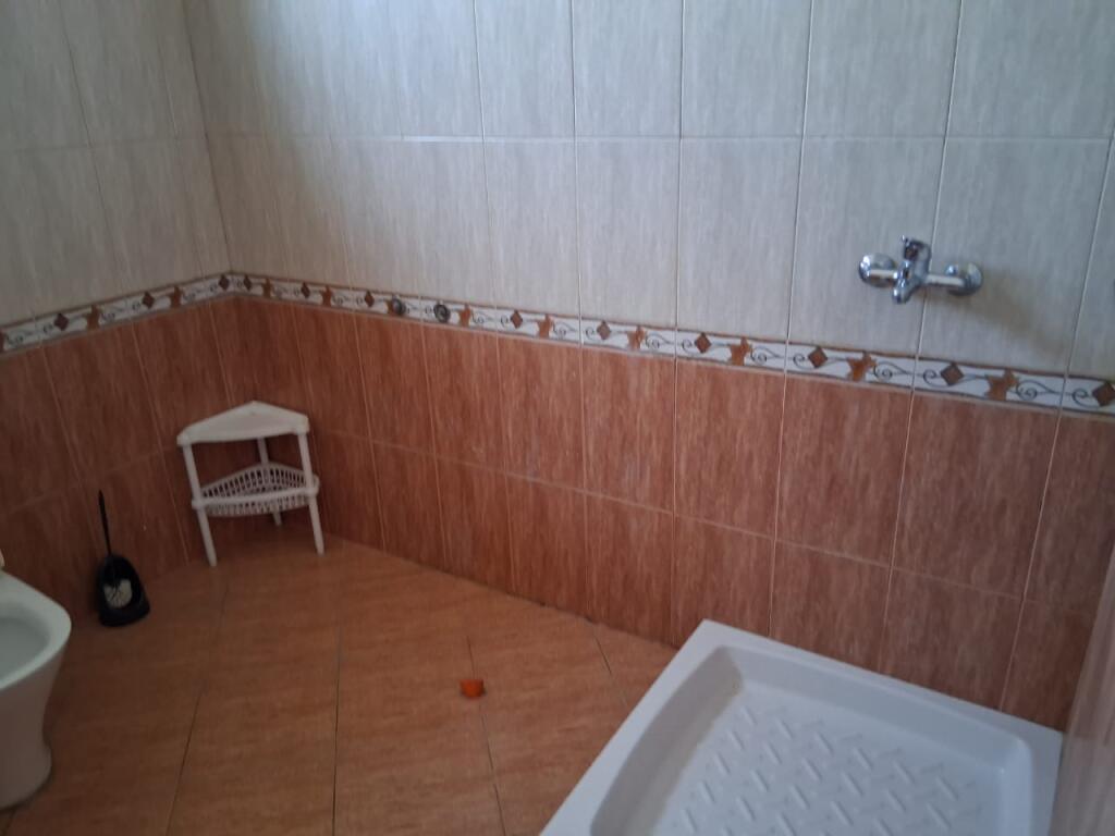 Apartament 2+1 me qira në Qyteti Studenti, Tiranë