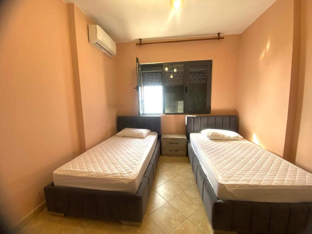 🏡 APARTAMENT ME QERA 3+1+2+2 BALLKONE ME PAMJE DETI 📍 VOLLGA DURRES