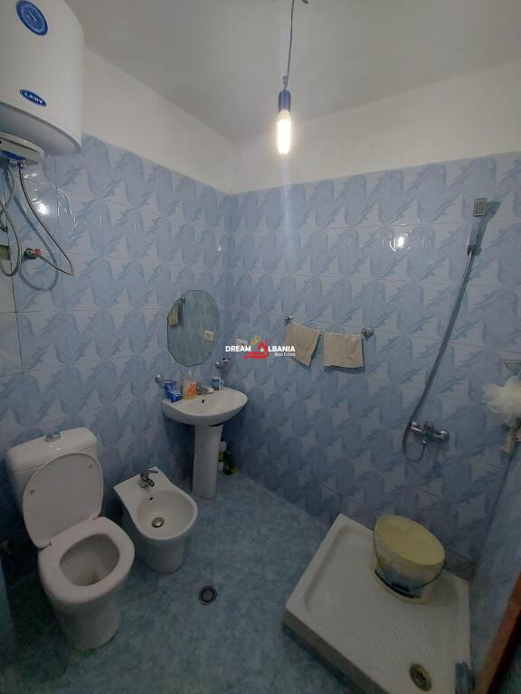 Shitet apartament 1+1 prane Fakultetit Mjeksise ne rrugen e Dibres, Tirane (ID 4111917)
