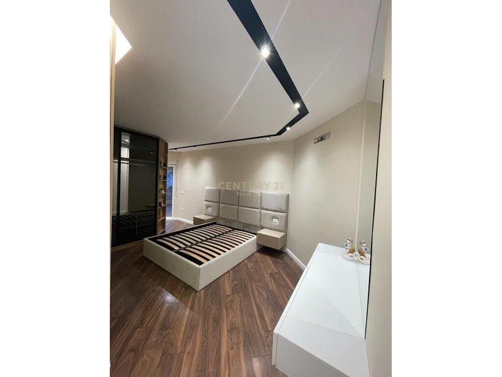 In vendita 1+1 alla residenza Kodra e Diellit 2 prezzo 177.000 €