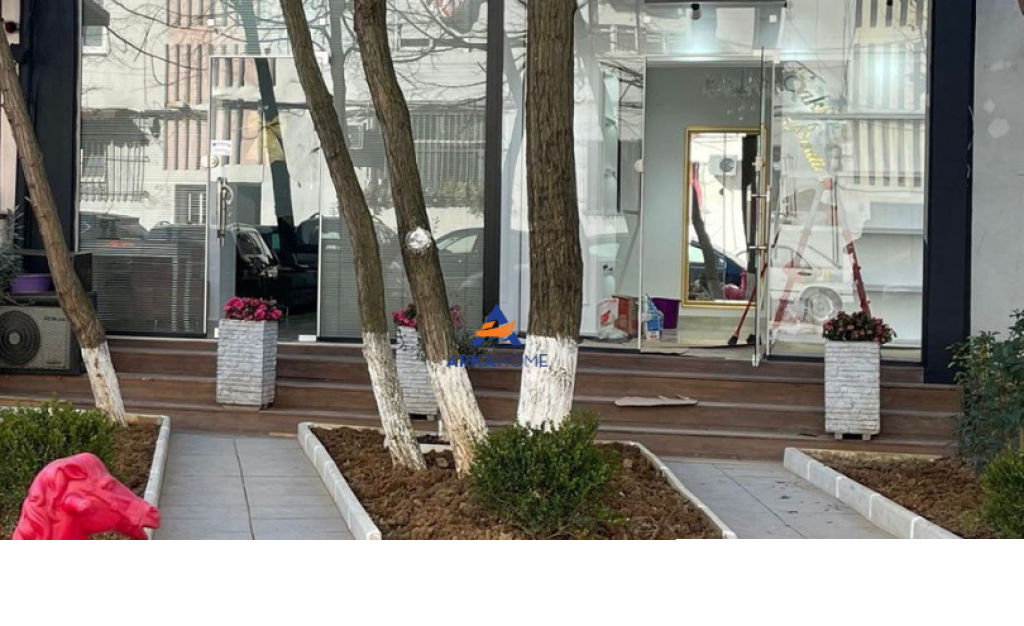 SHITET NJESI BIZNESI 76M2 "MYSLYM SHYRI" 345.000 EURO