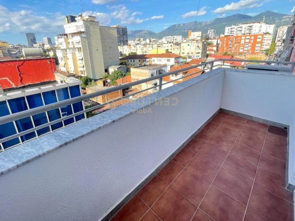 Apartament 1+1 për Qira – Rruga Haxhi Hysen Dalliu, pranë Bulevardit Zogu i Parë