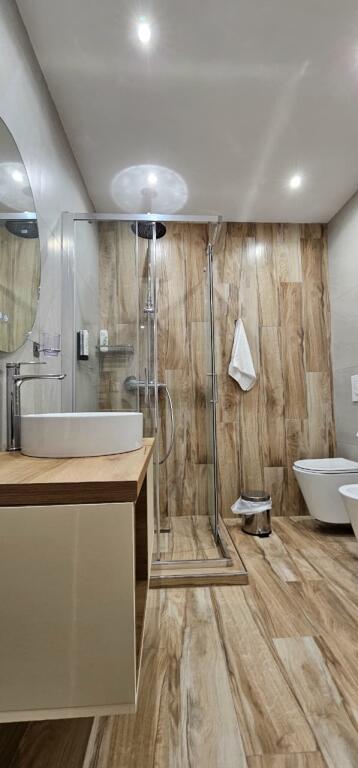 🏢 Apartament Super Lluksoz 1+1 – Vollga, Durrës