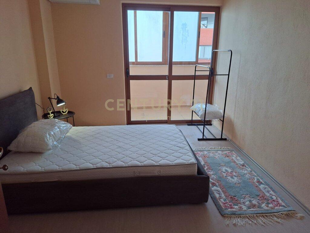 JEPET ME QIRA APARTAMENT 2+1 NE YZBERISHT