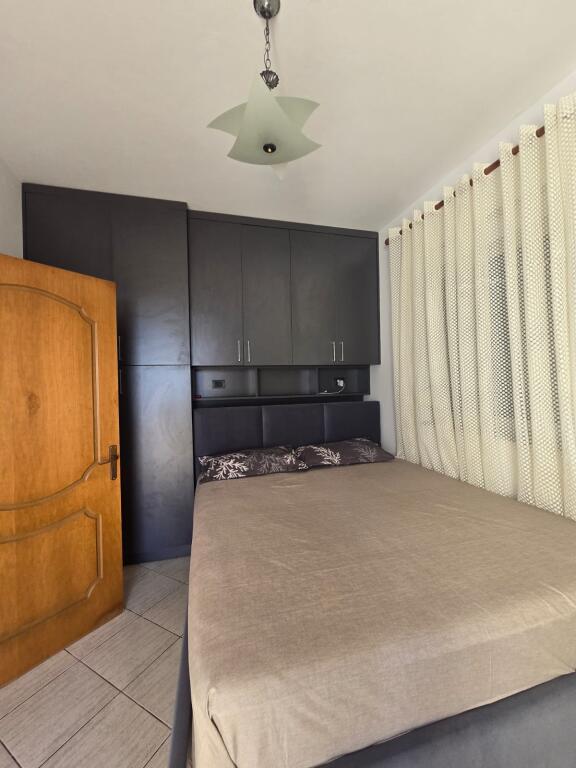 APARTAMENT ME PAMJE NGA DETI 2+1+2 ME QERA SHKEMBI KAVAJES