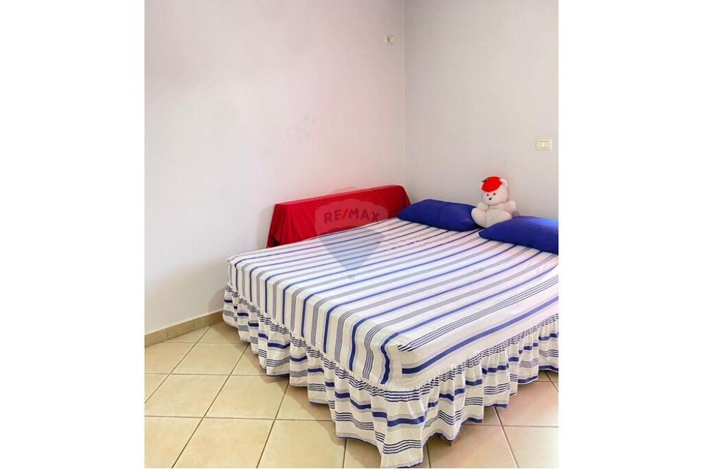 Apartment 2+1 with veranda for sale in Astir